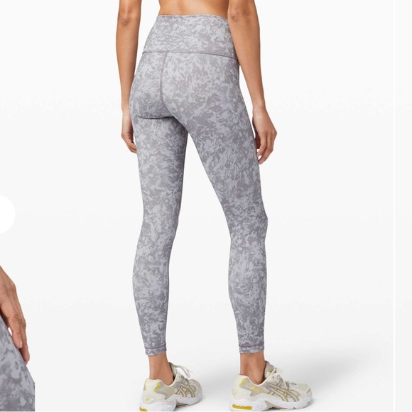 Lululemon Wunder Train High-Rise Tight 25" - Summer Shade Ice Grey Multi - Picture 2 of 6